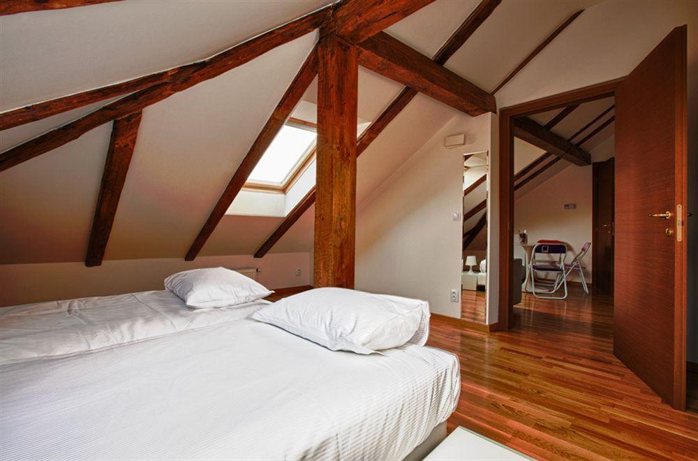 Vysehrad Castle Suite プラハ エクステリア 写真